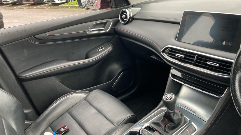 MG Hs 1.5 T-GDI Excite 5dr Petrol Hatchback